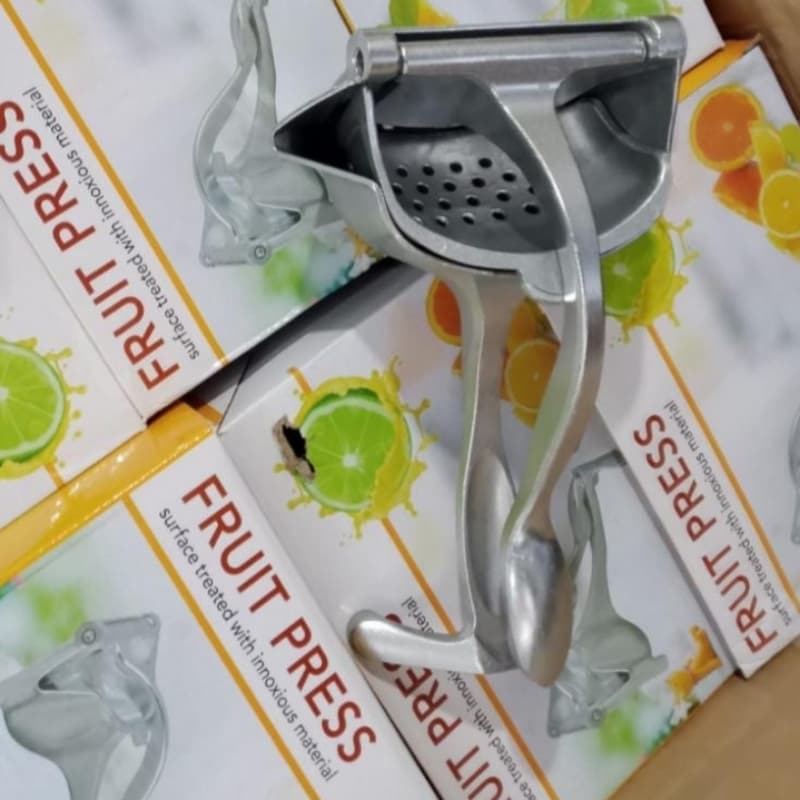 Manual Fruit Squeezer