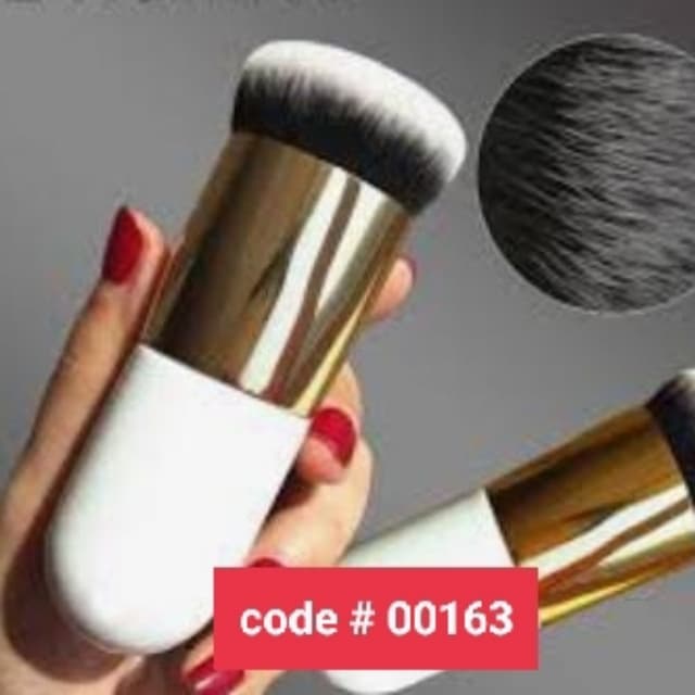 Foundation Brush