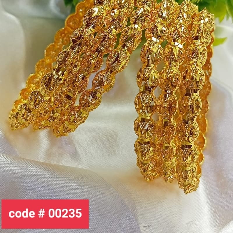 Manjoos Bangels 6pcs Set Gold Plated Sizes (2/ sawa2/ Dhai/ Pone3)