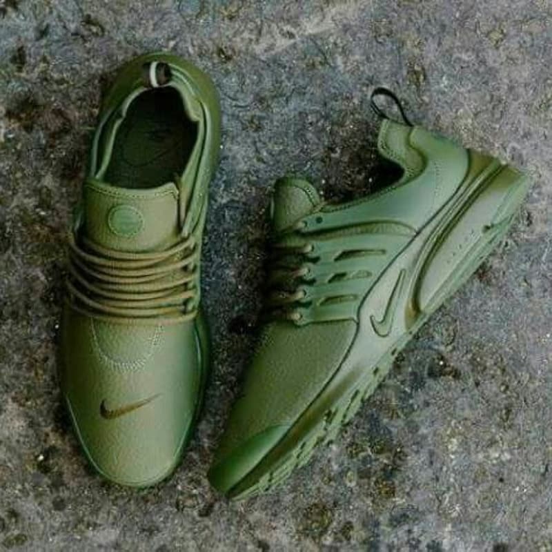 Nike Joggers