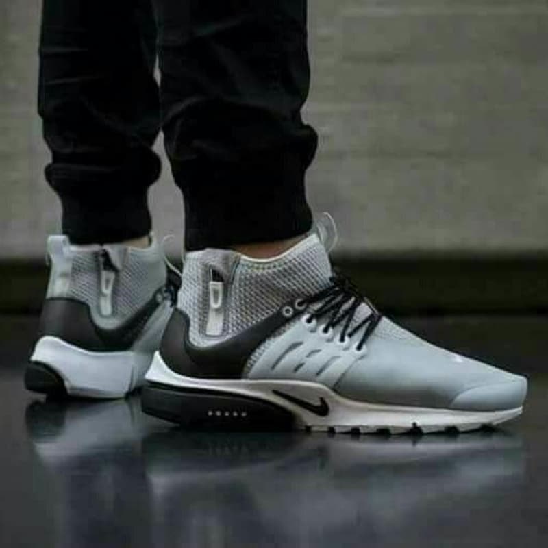 Nike Joggers