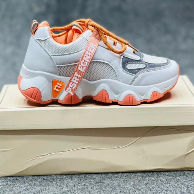 SNEAKERS FOR WOMEN