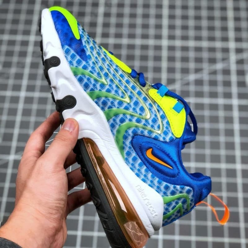 Nike Air Max 270 React ENG